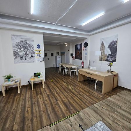 Albergue Turistico La Peregrina Oviedo Dış mekan fotoğraf